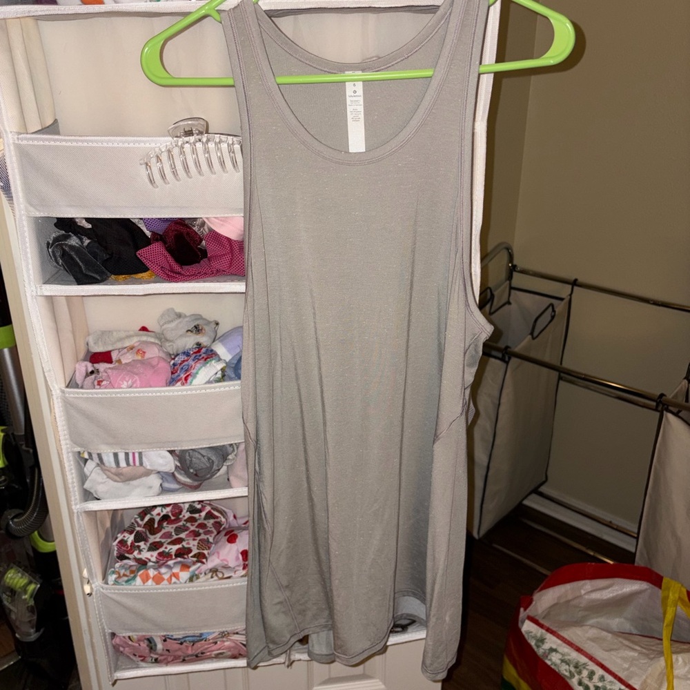 Lululemon Athletica Gray V-Neck Tank Top